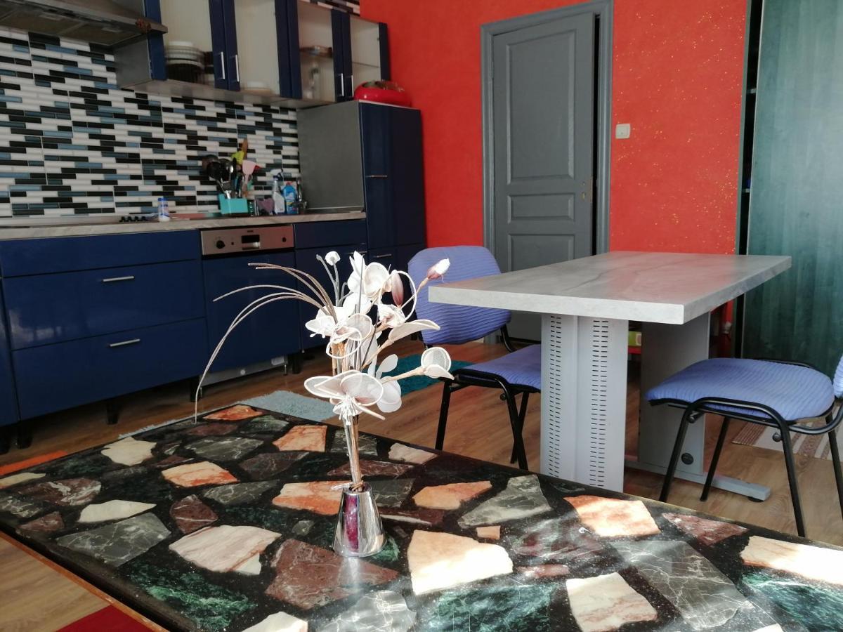 Freedom Hostel Uzhhorod Luaran gambar