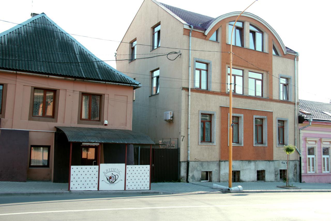 Freedom Hostel Uzhhorod Luaran gambar